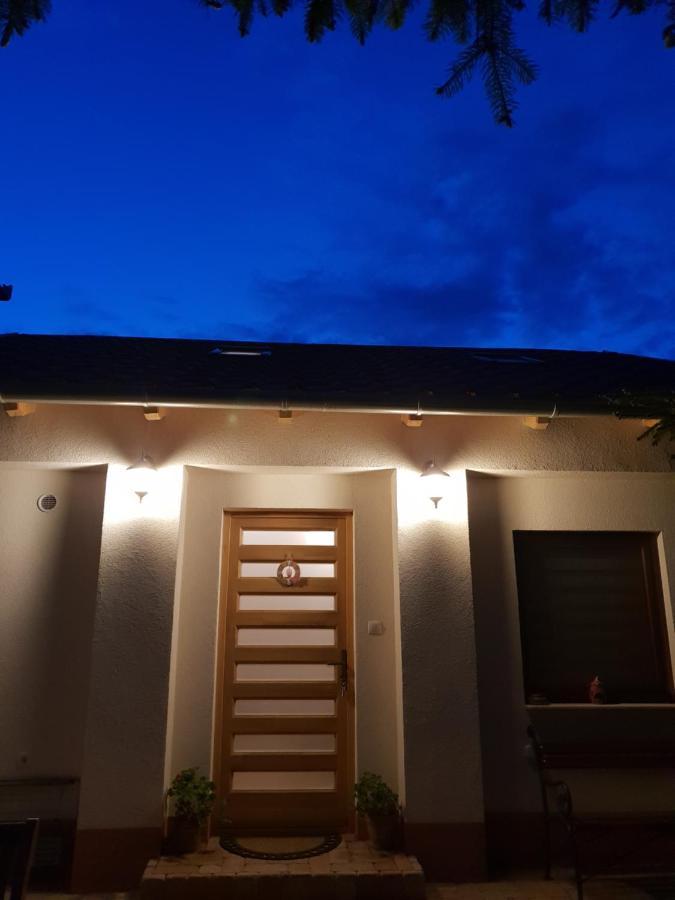 Fuered Deluxe Garden Apartment Balatonfüred Екстериор снимка