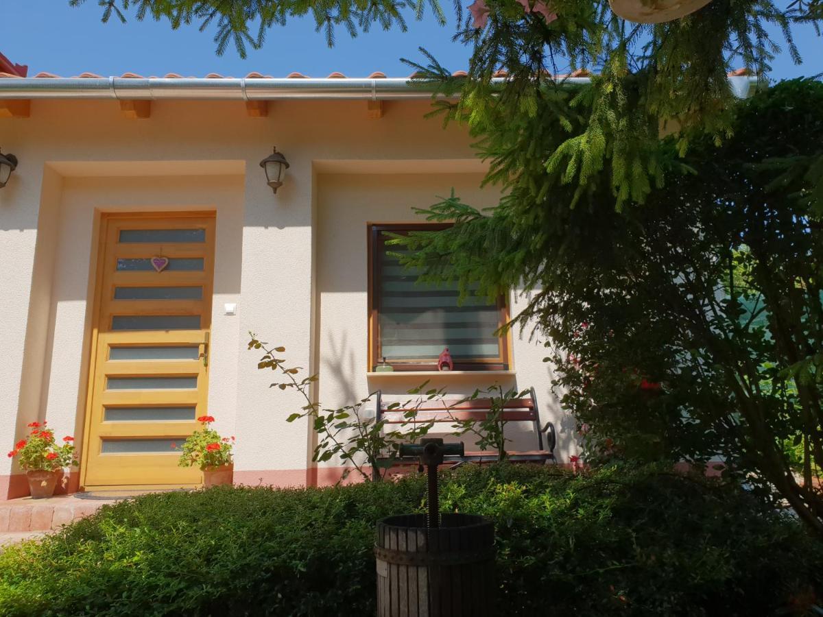 Fuered Deluxe Garden Apartment Balatonfüred Екстериор снимка