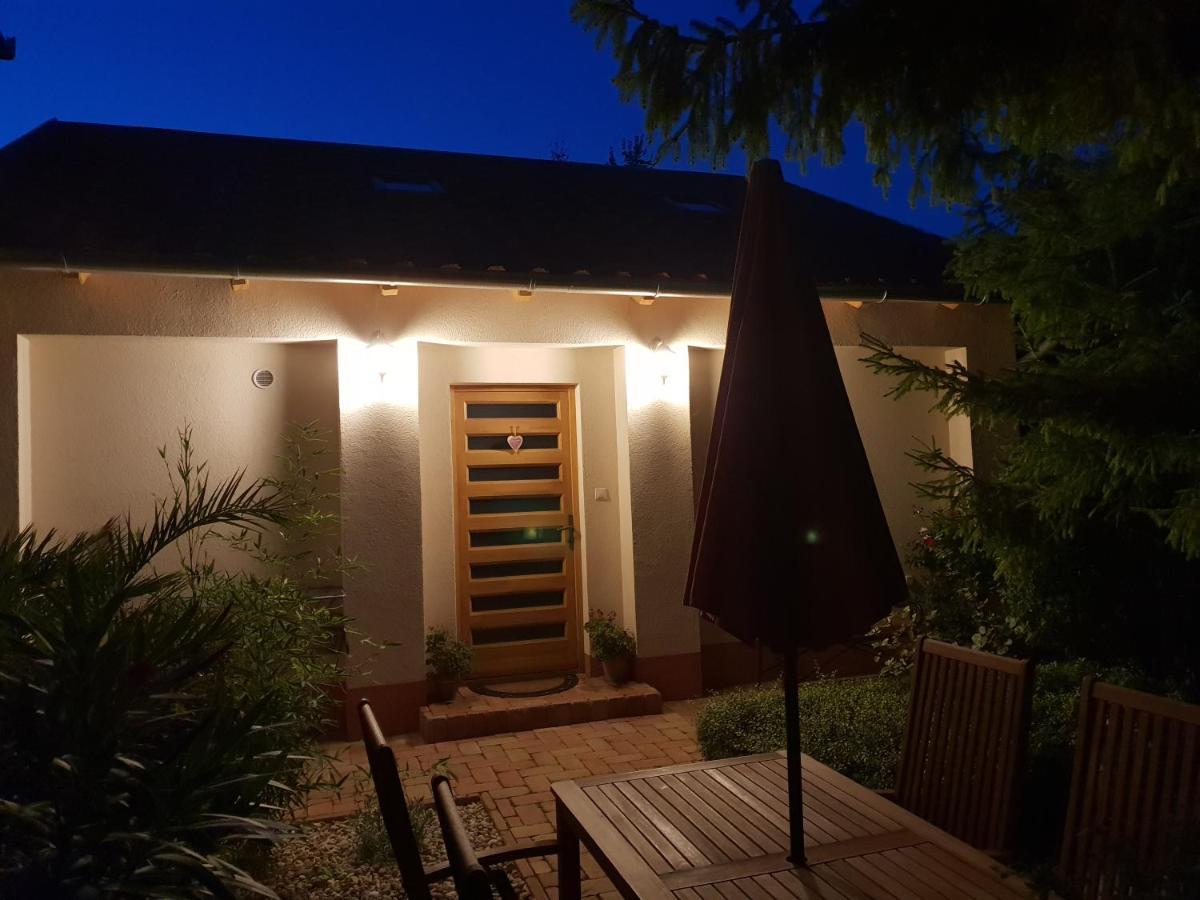 Fuered Deluxe Garden Apartment Balatonfüred Екстериор снимка