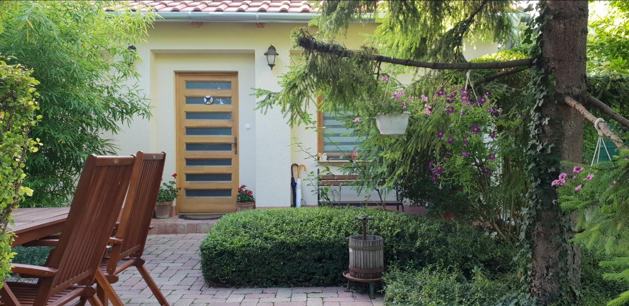 Fuered Deluxe Garden Apartment Balatonfüred Екстериор снимка